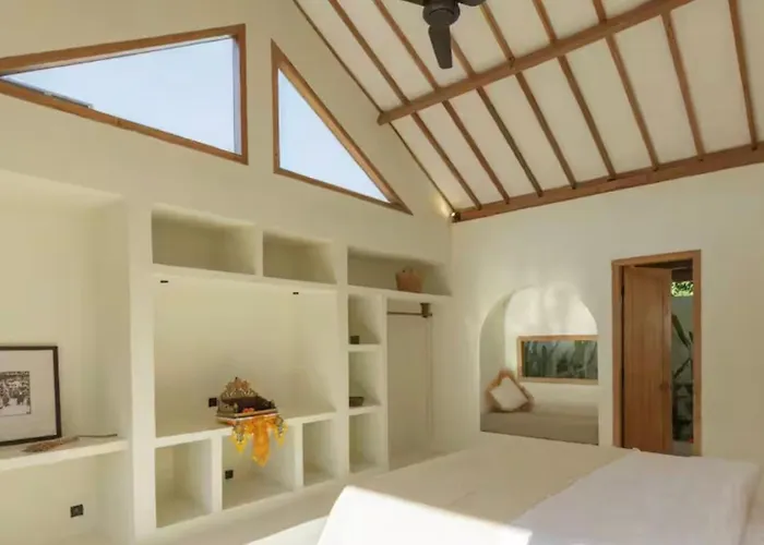 Maja Bingin Boutique 4*